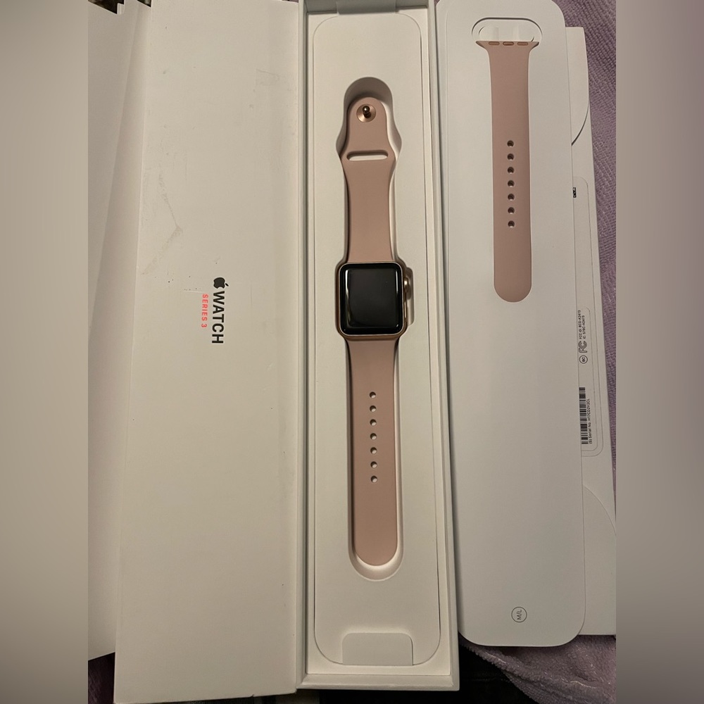 Apple Watch IWatch series 3 38mm rose al gold pink sand sport GPS + Cellular